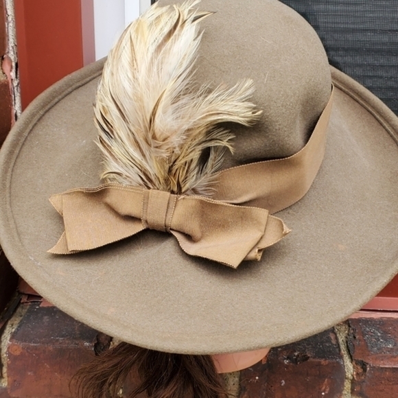 Peachfelt Vintage Light Mocha Wool Hat - Picture 5 of 5